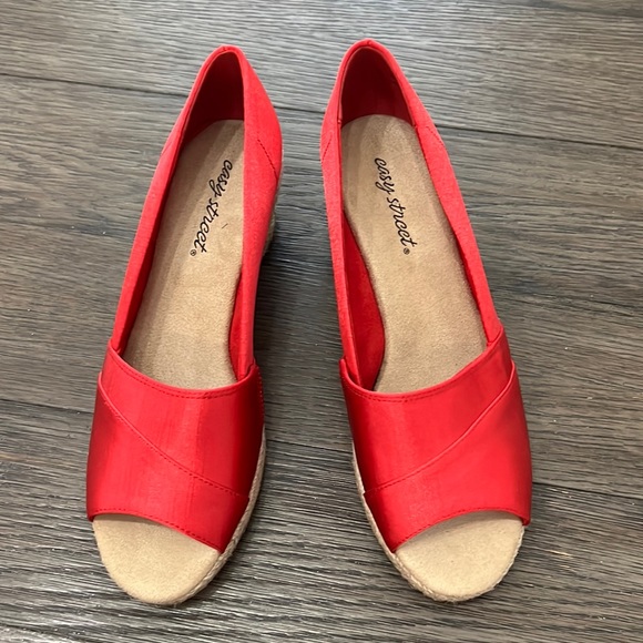 Women's Wide Jasper Super Flex Espadrille Sandals - Picture 3 of 13